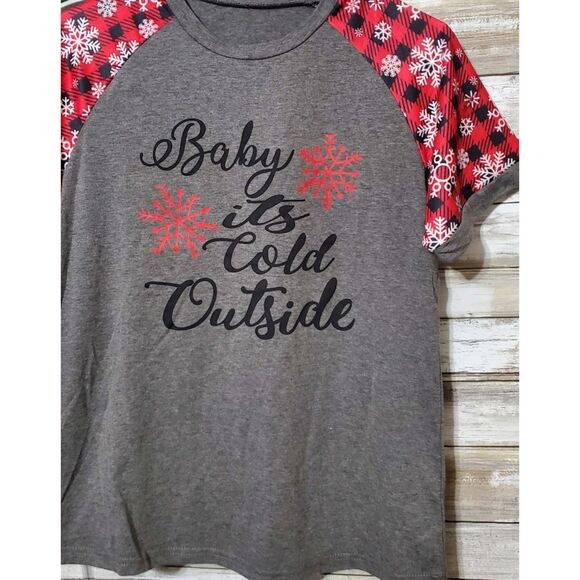 Baby It's Cold Outside Women's Holiday Christmas T-shirt- Small NWOTs - Picture 2 of 3